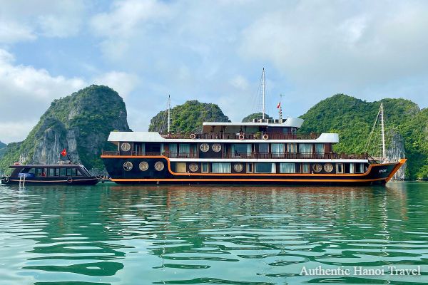 Cozy Boutique Cruise in Lan Ha Bay & Cat Ba Island (2D1N or 3D2N)